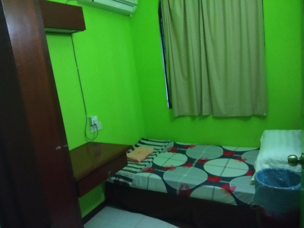 Seri Lagenda Apartment Kuah Exterior photo